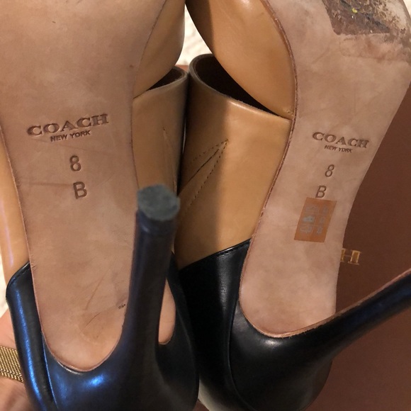Coach “Heart” leather heels size 8 natural/black - Picture 8 of 15